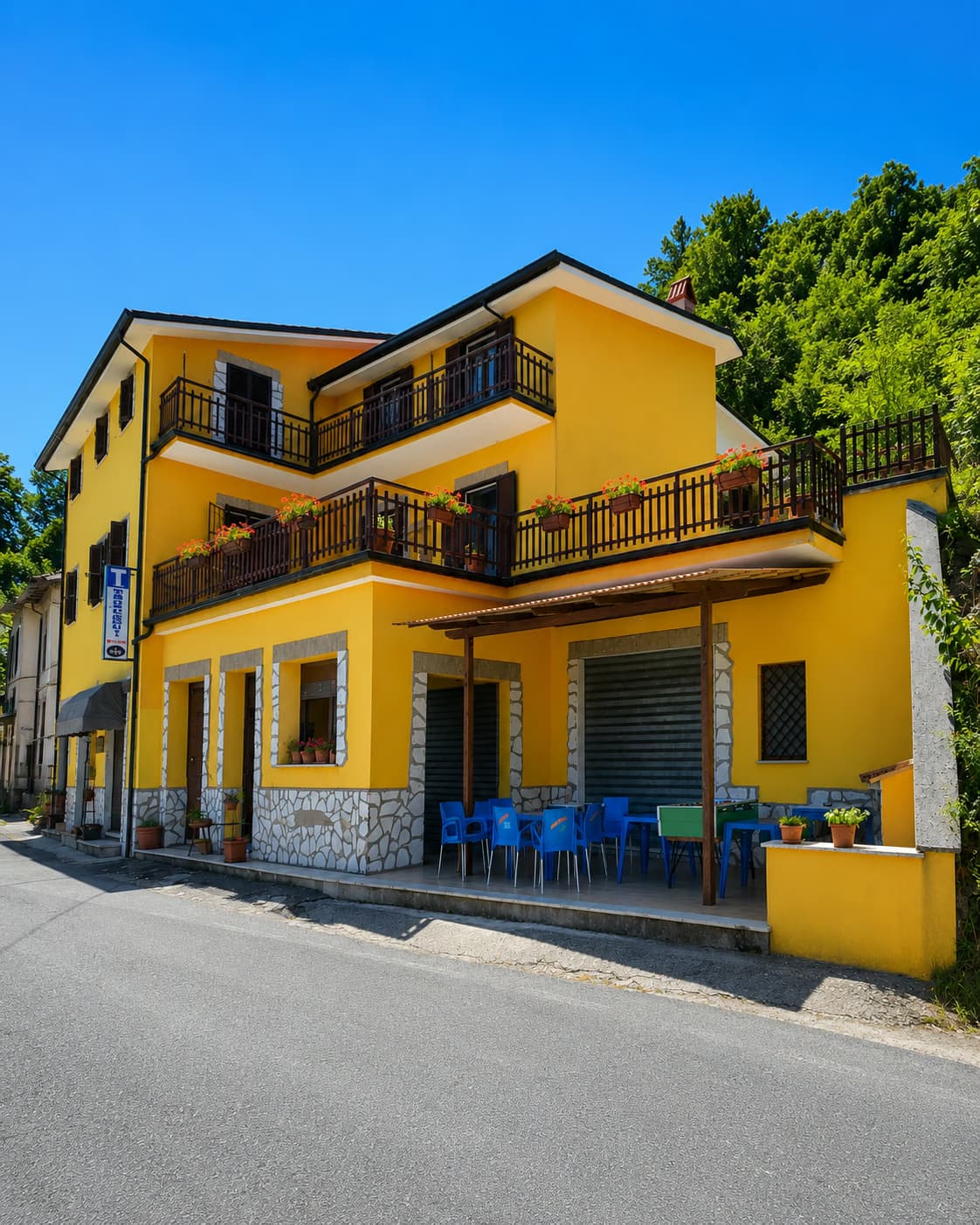 Facciata Bar Trattoria I Fortunelli